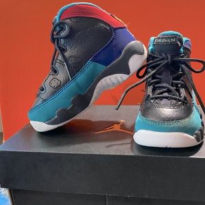 Kids Nike Leather Sneakers